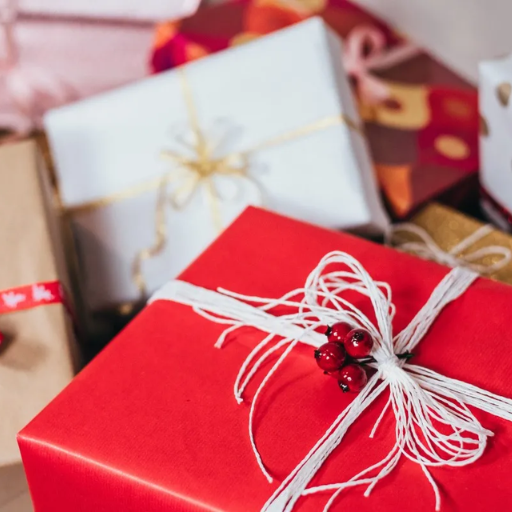 Can a Gift Card Be a Thoughtful Present